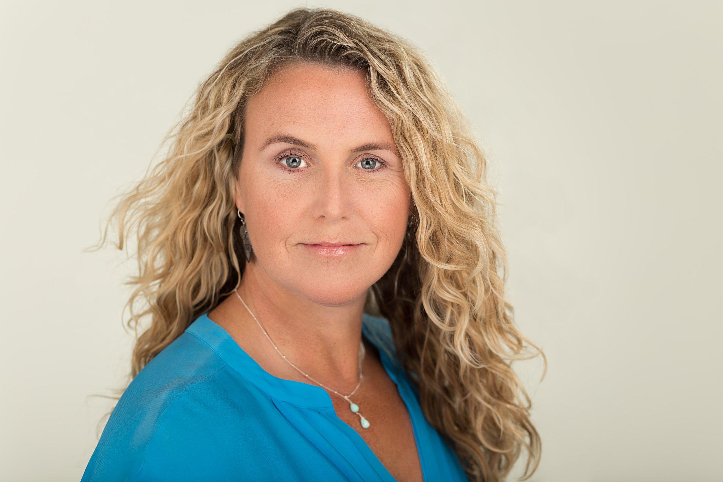 IrisJamahlDunkle 24R 2